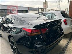 نيسان ألتيما